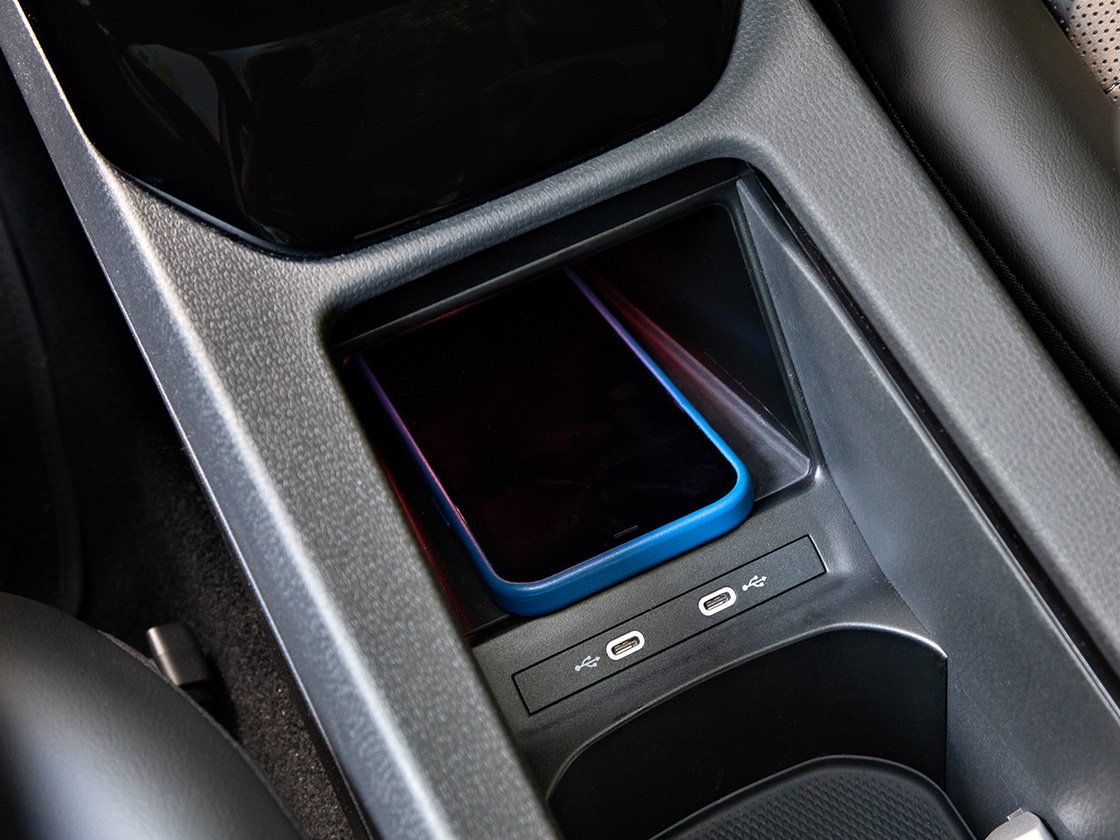 ID.4 center console, wireless phone charger.