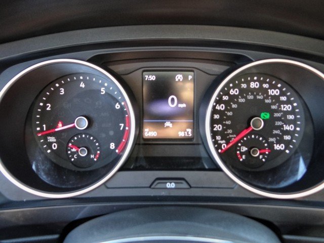 Pre-Owned 2020 Volkswagen Tiguan S